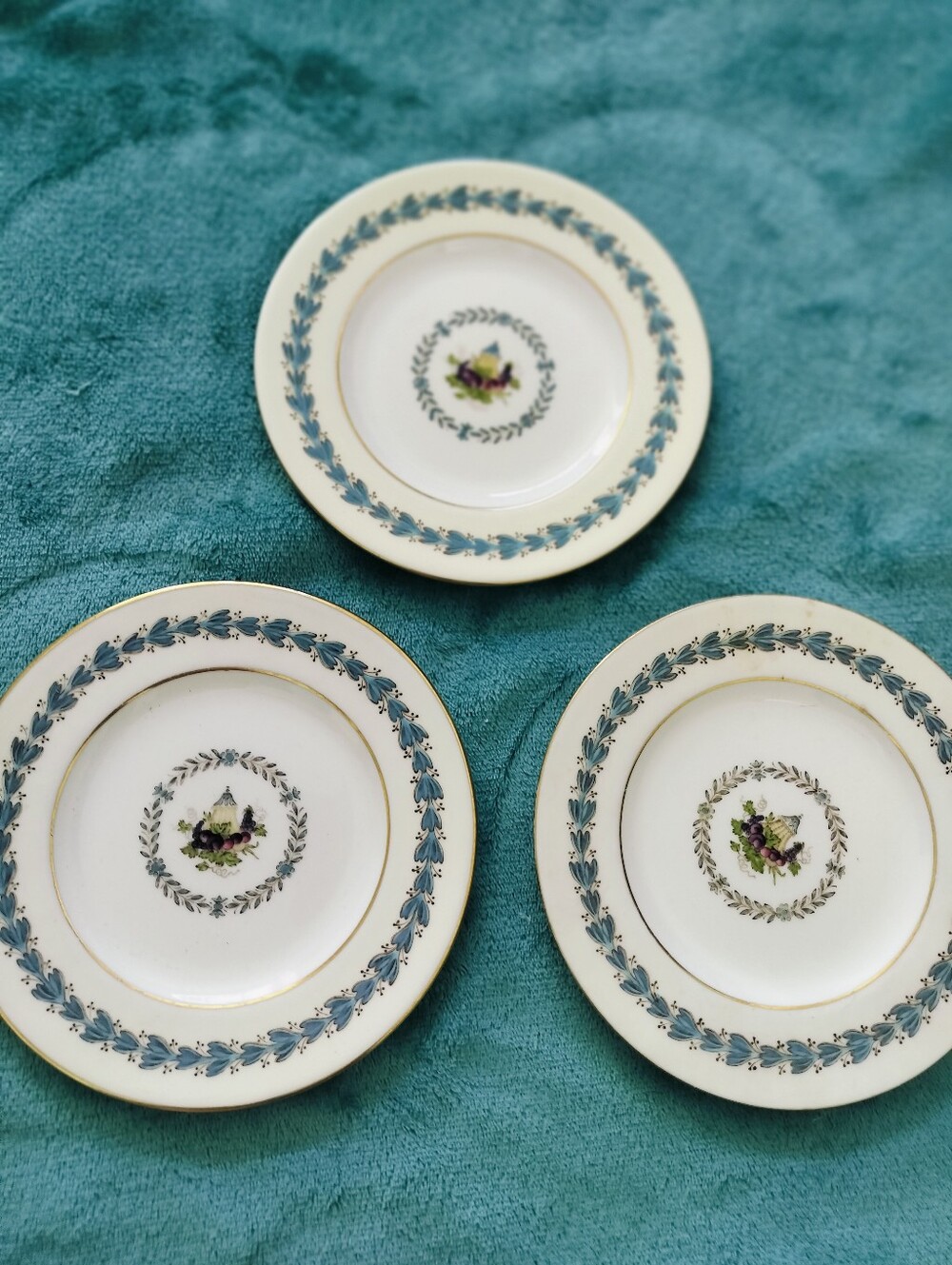 Vintage Wedgwood Appledore Bone China Bread Plates (Set of 3) AS-IS Faded